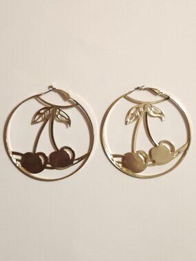Hot Topic Cherry Gold Hoop Earrings feature a Cherry design in a 2-inch